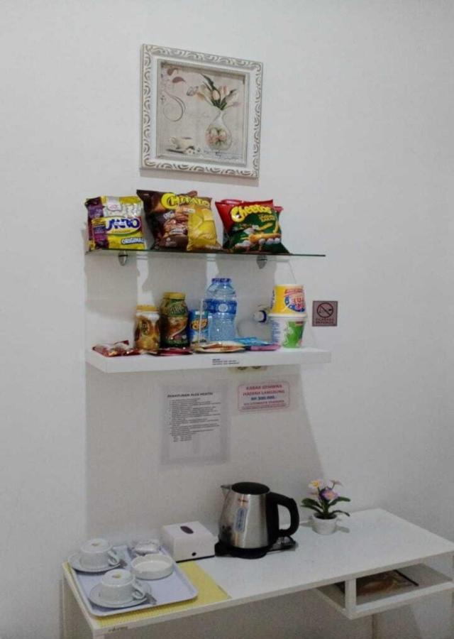 Alex Hostel 2 Palembang Eksteriør bilde