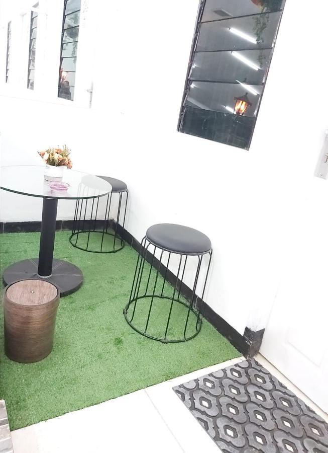 Alex Hostel 2 Palembang Eksteriør bilde